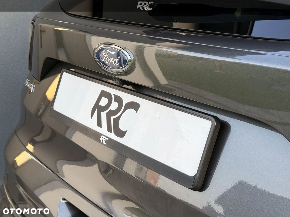 Ford Kuga 2.0 TDCi 4x4 ST-Line - 38