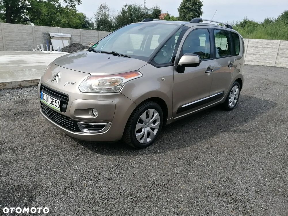 Citroën C3 Picasso 1.4i Exclusive - 2