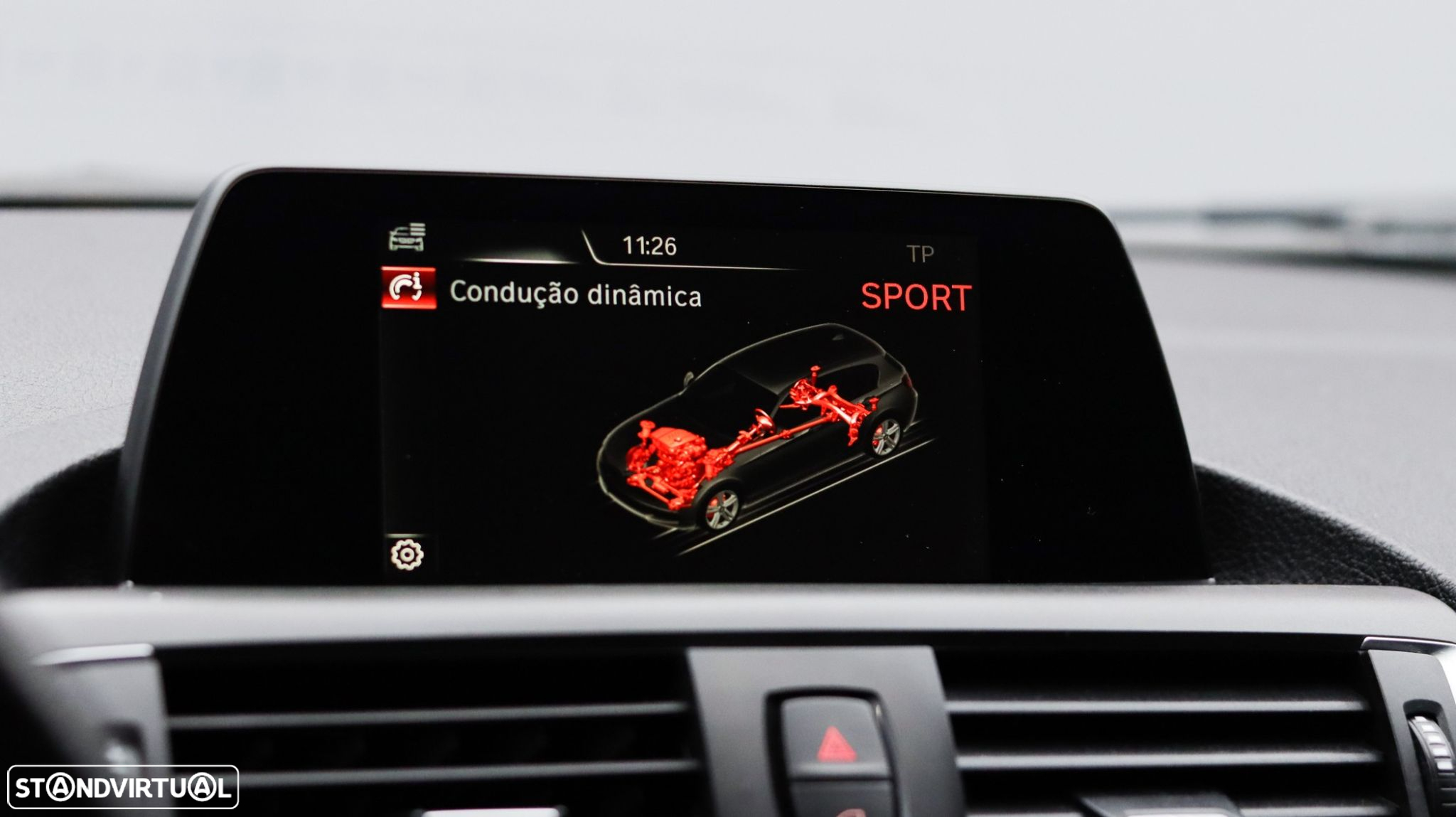 BMW 118 d Aut. Sport Line - 28