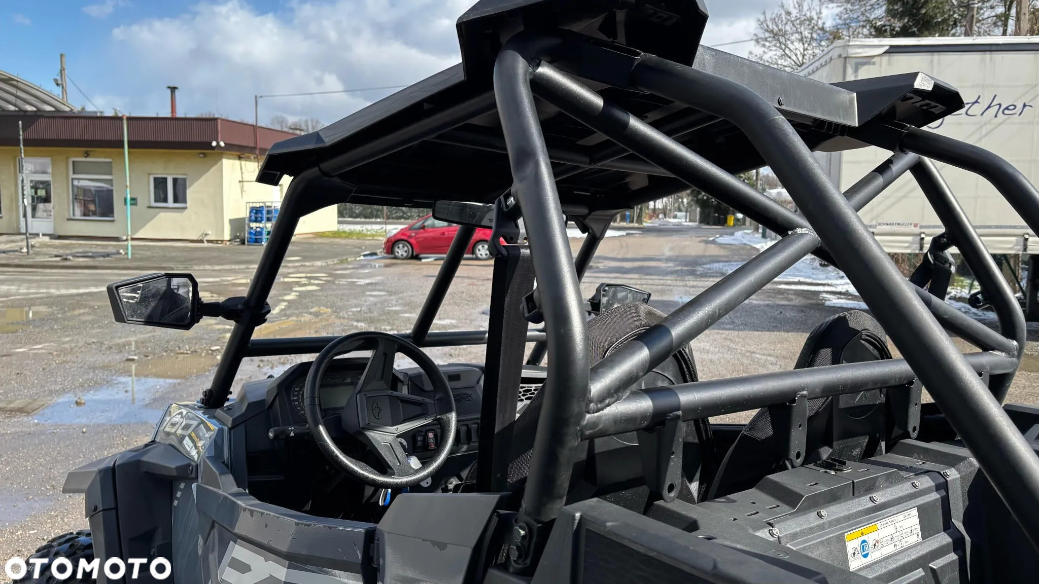 Polaris RZR