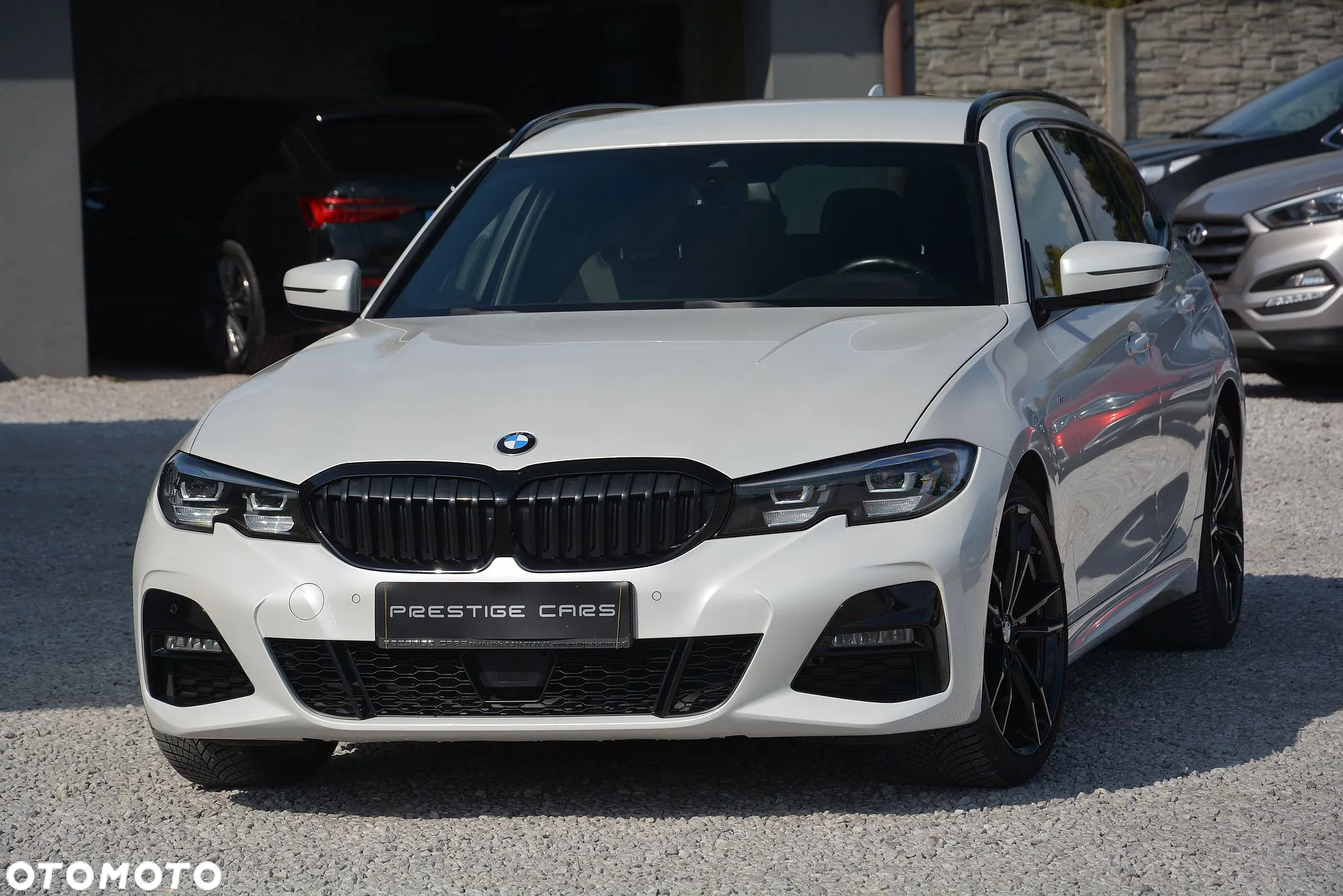 BMW Seria 3 320d Touring xDrive M Sport - 9