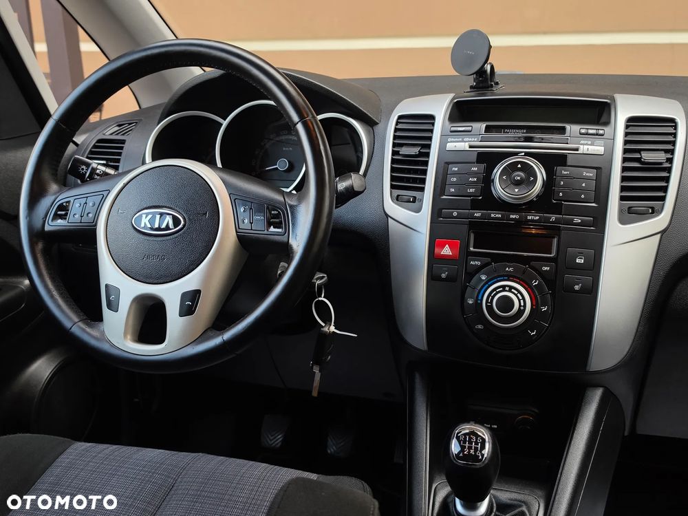 Kia Venga 1.4 CRDi 90 Attract - 6