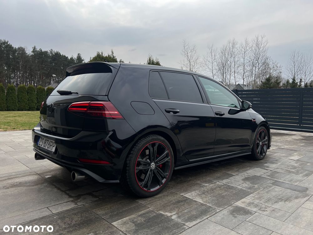 Volkswagen Golf GTI (BlueMotion Technology) DSG Performance - 9