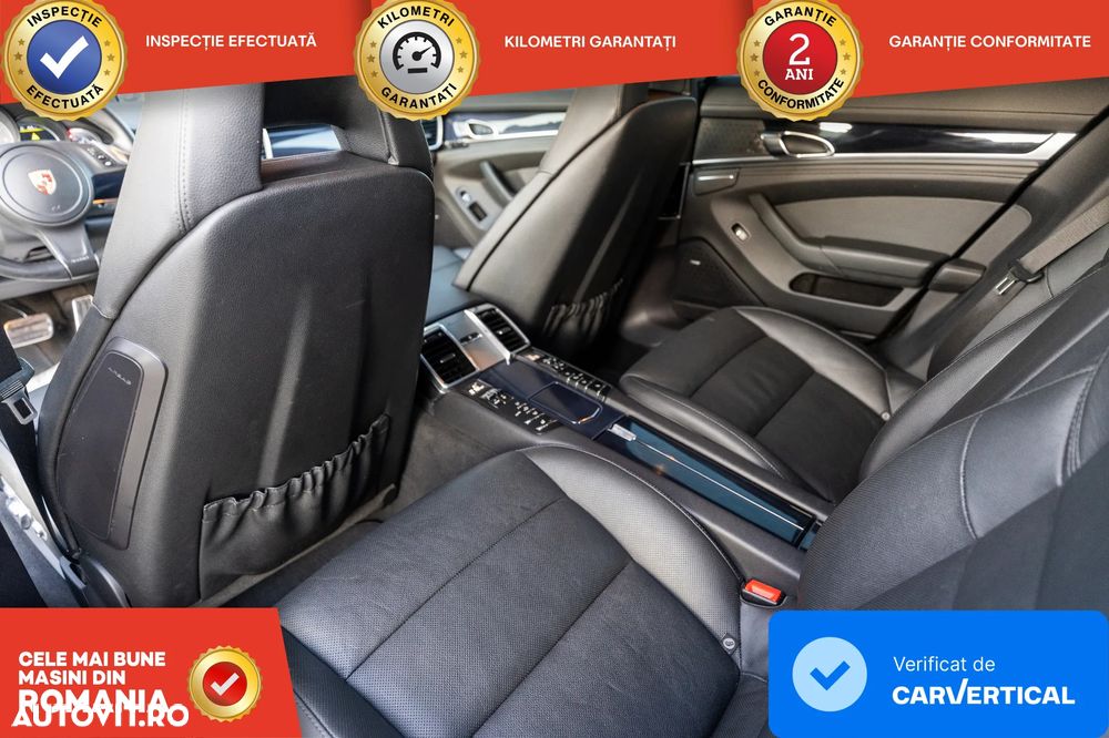 Porsche Panamera - 24