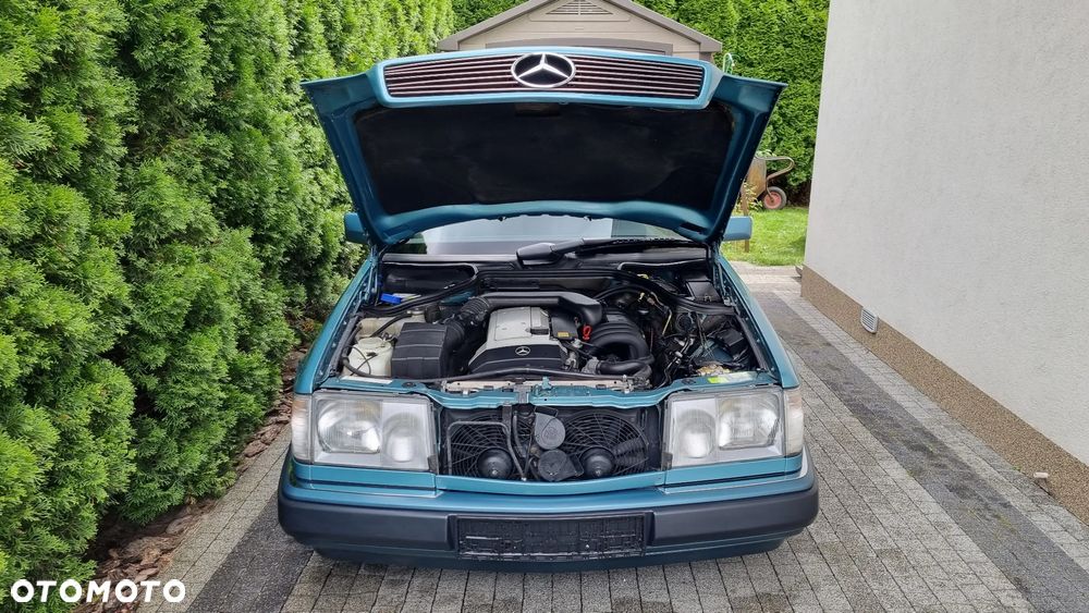 Mercedes-Benz W124 (1984-1993) - 35
