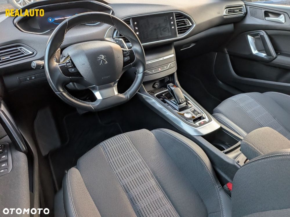 Peugeot 308 - 15