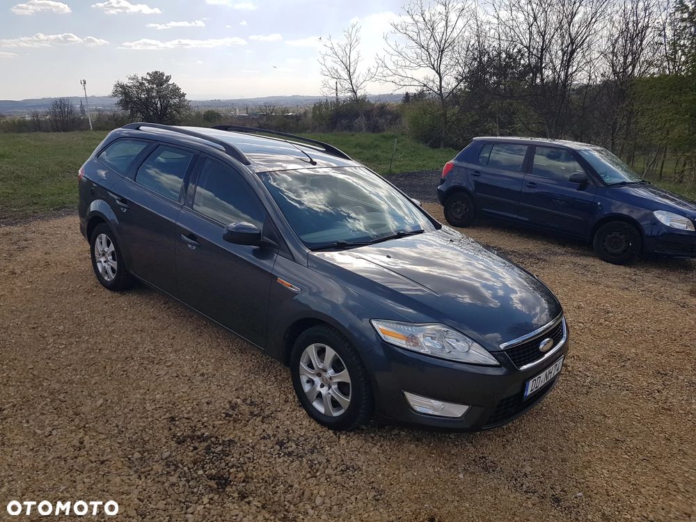 Ford Mondeo 2.0 Ambiente - 7