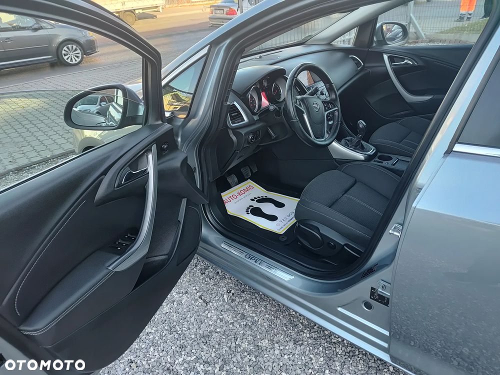 Opel Astra 2.0 CDTI DPF Innovation - 8