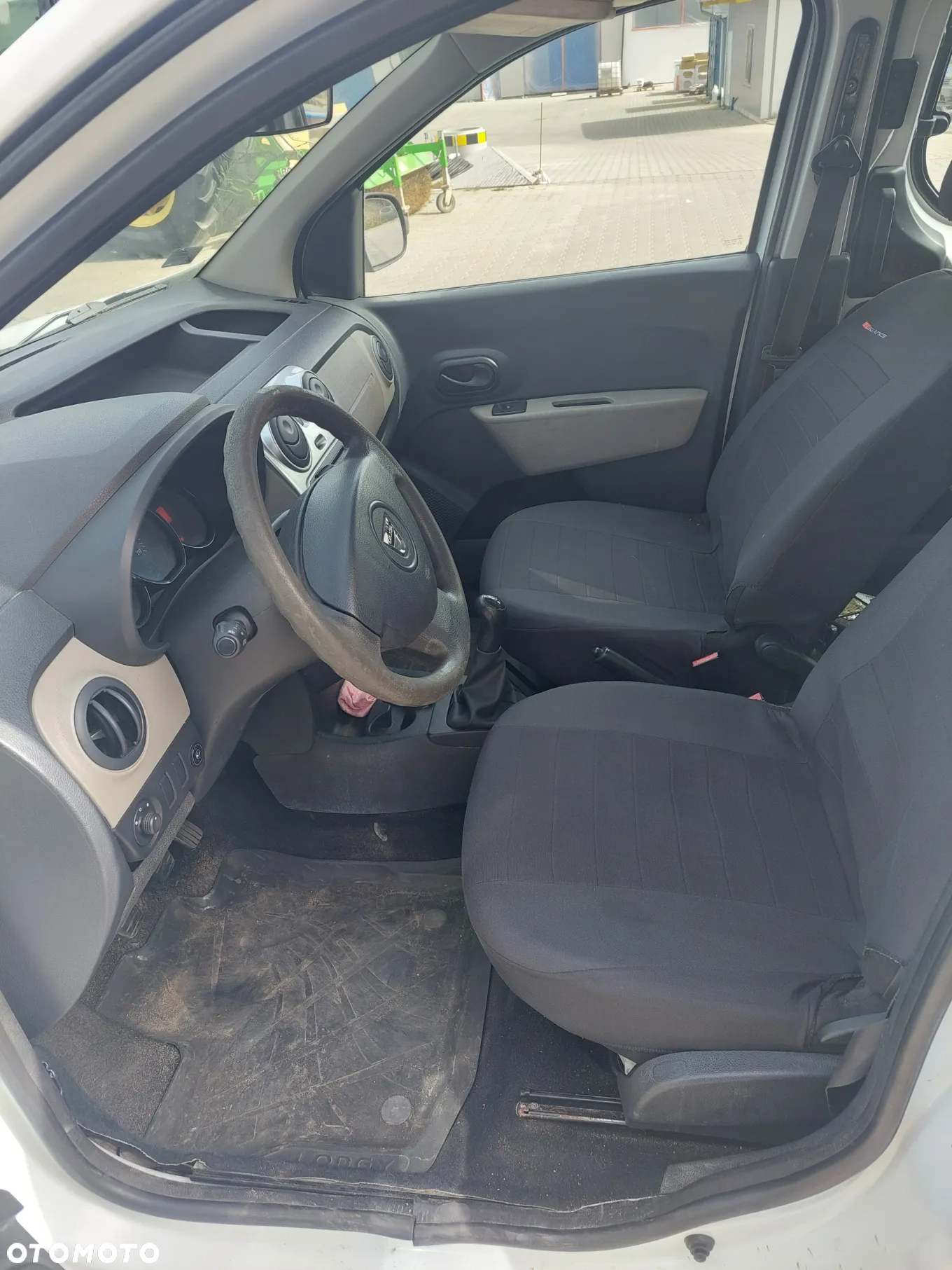 Dacia Dokker - 6
