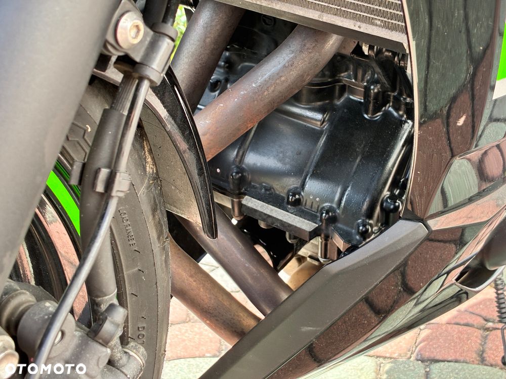 Kawasaki Ninja 500 - 6