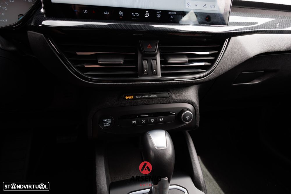 Ford Focus SW 1.0 EcoBoost Hybrid Aut. ST-LINE - 38