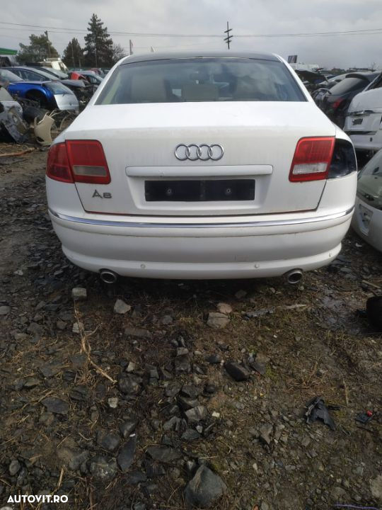 Dezmembrez Audi A8 3.0i 8E