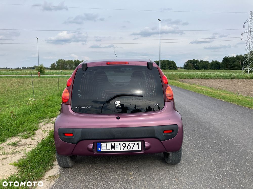 Peugeot 107 - 10