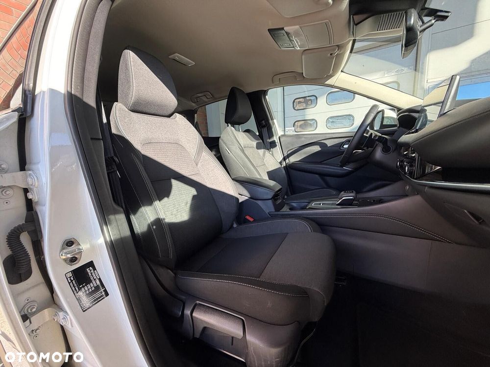 Nissan Qashqai 1.3 DIG-T MHEV N-Connecta Xtronic - 12