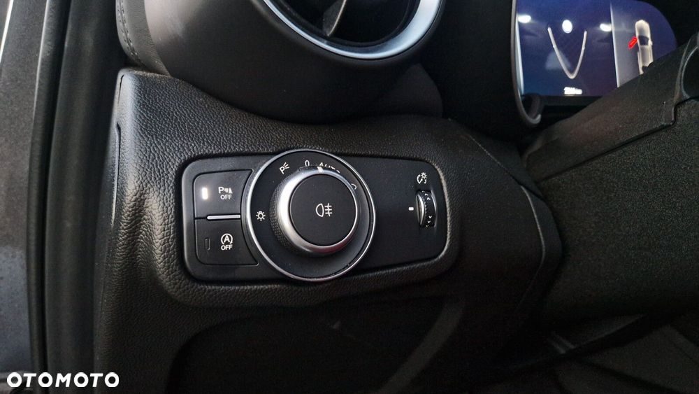 Alfa Romeo Giulia 2.0 Turbo Veloce Q4 - 31