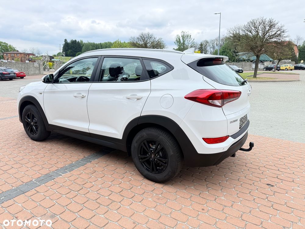 Hyundai Tucson blue 1.6 GDi 2WD Navi - 4