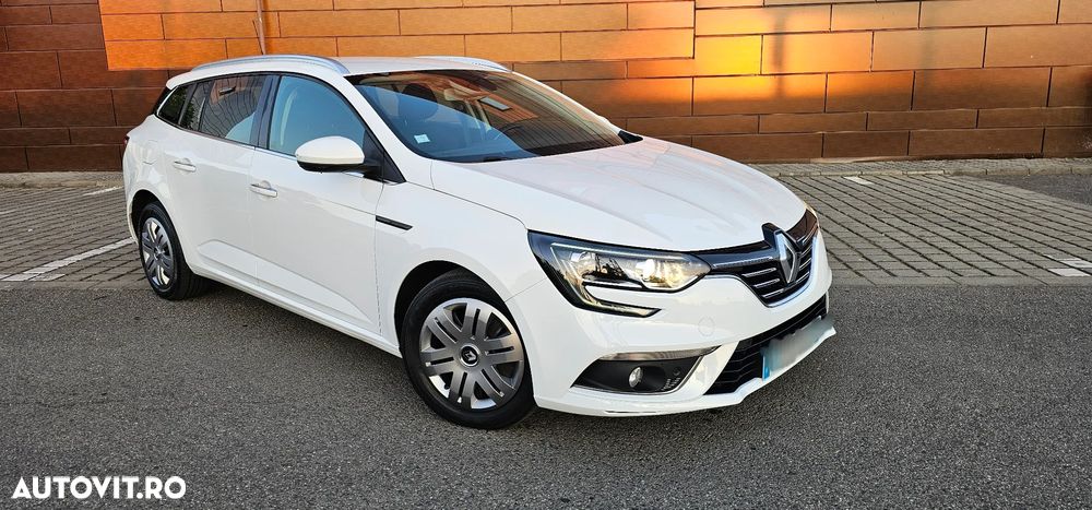 Renault Megane Blue dCi 116 EDC Intens - 1