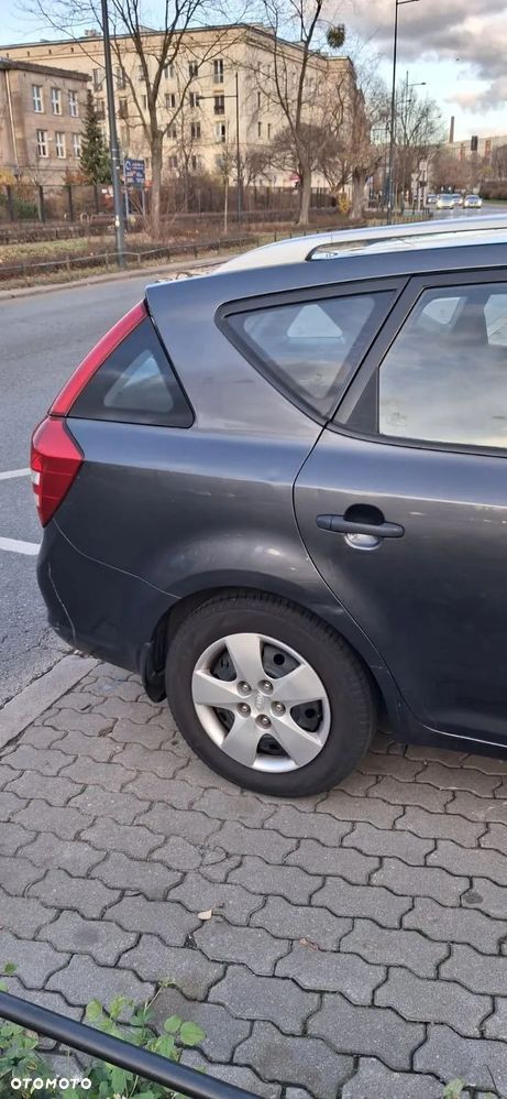 Kia Ceed 1.6 Comfort - 6