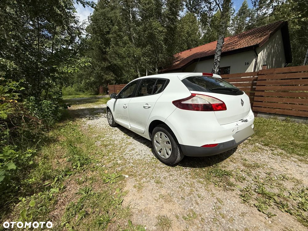 Renault Megane 1.5 dCi Business - 9
