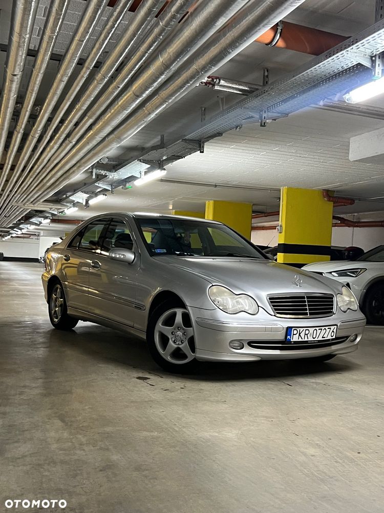 Mercedes-Benz Klasa C 220 CDI Avantgarde - 5