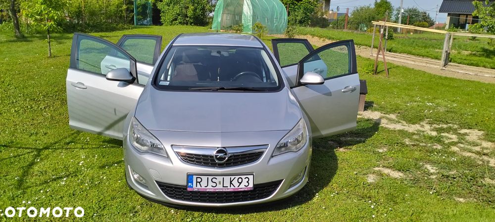 Opel Astra 1.7 CDTI - 12