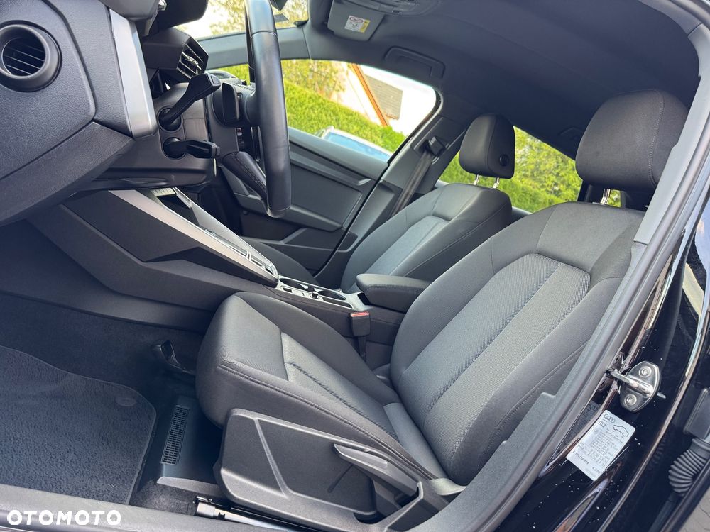 Audi A3 Sportback 30 TFSI mHEV Edition One S tronic - 27