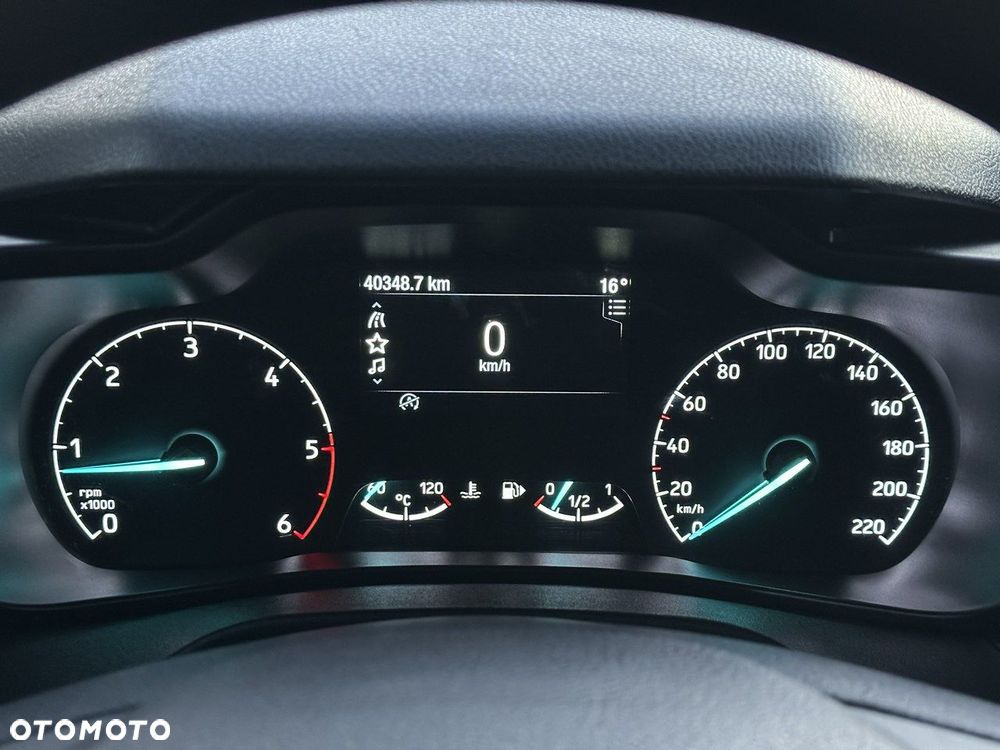 Ford Transit Connect - 16