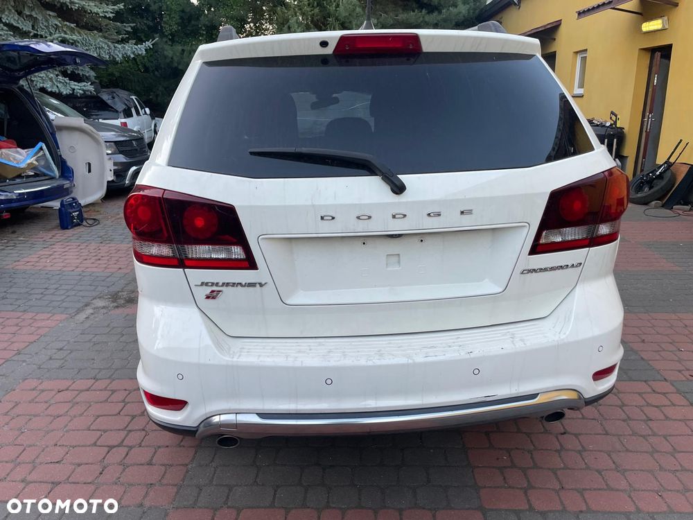 Dodge Journey - 8