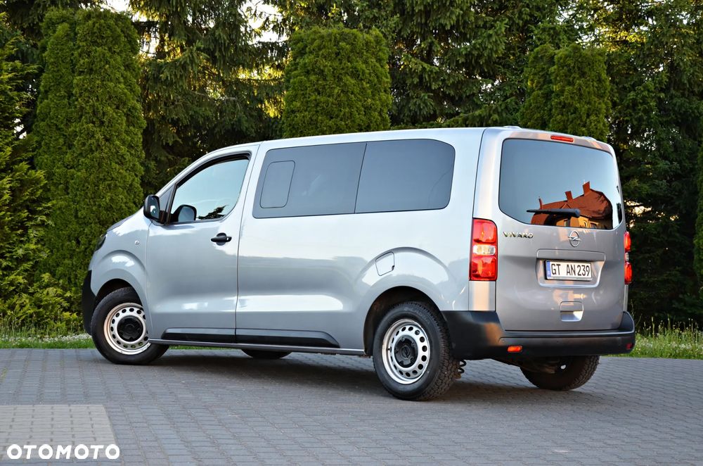 Opel Vivaro Standard Flexcab - 16