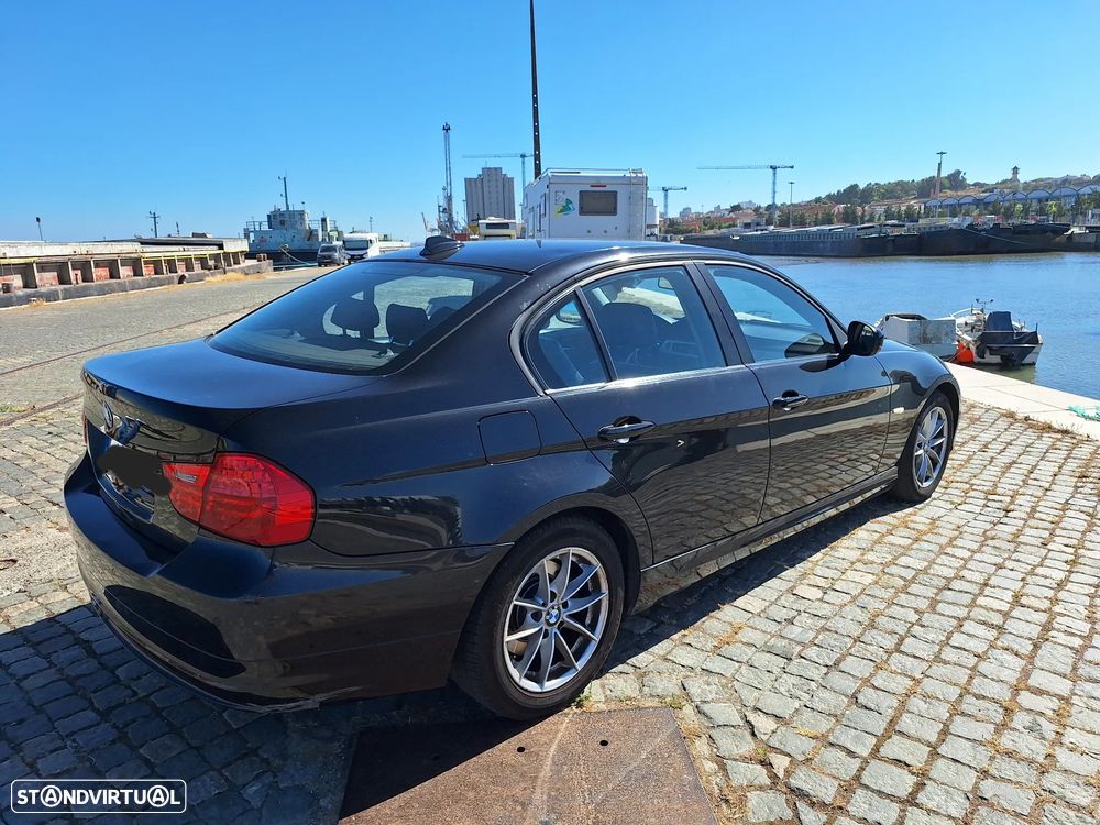 BMW 318 d - 1