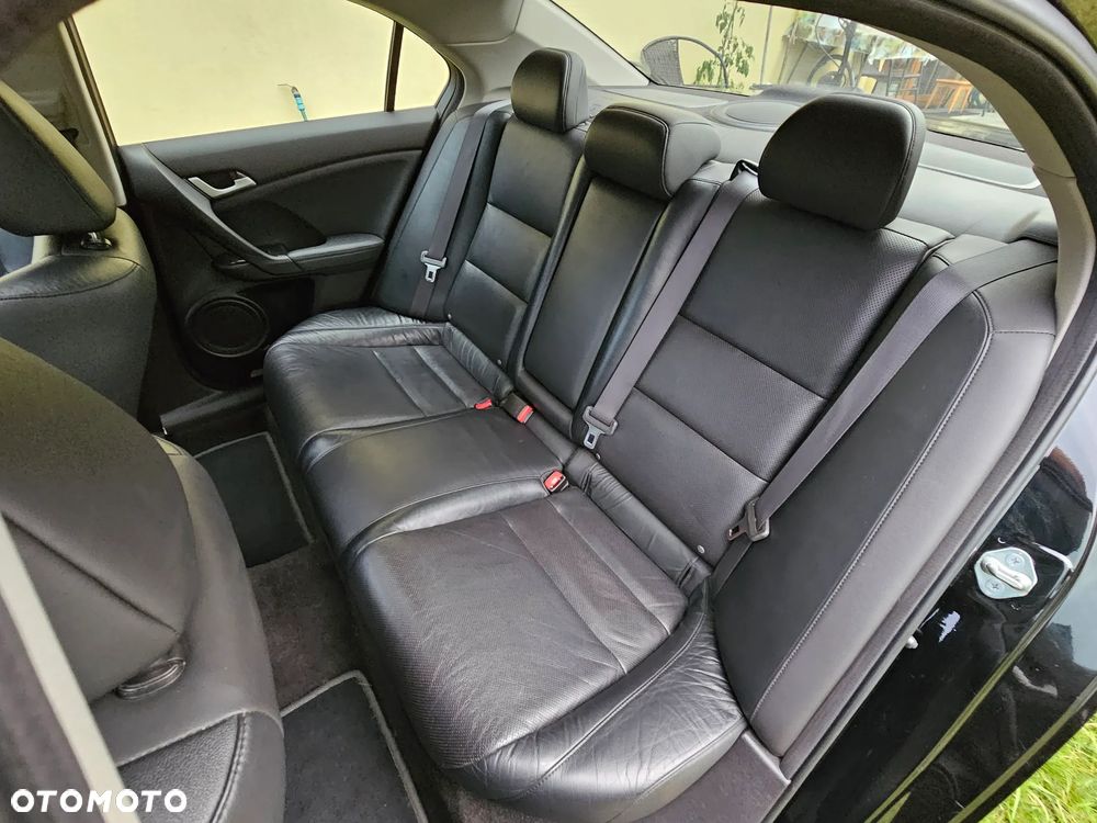 Honda Accord 2.4 Executive - 33