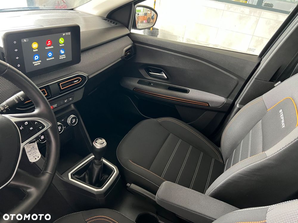 Dacia Sandero 1.0 TCe Laureate S&S - 12