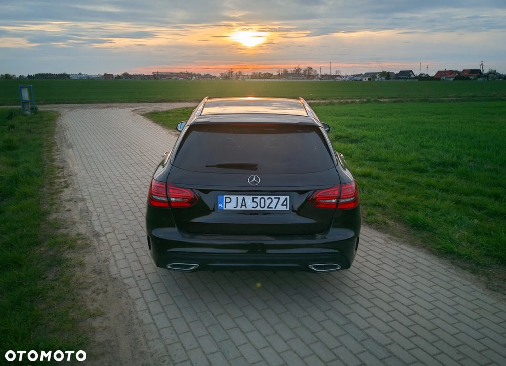 Mercedes-Benz Klasa C 220 d 4Matic 9G-TRONIC AMG Line - 35