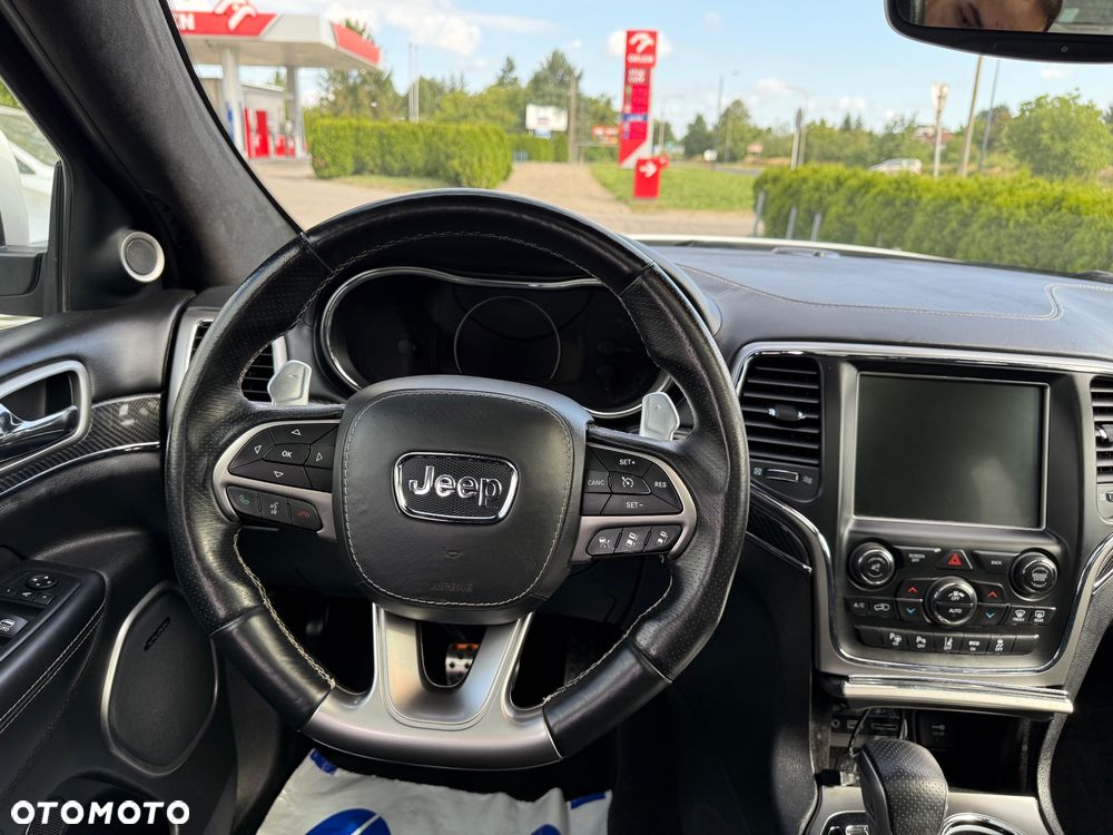 Jeep Grand Cherokee 6.4 V8 SRT8 EU6 - 17