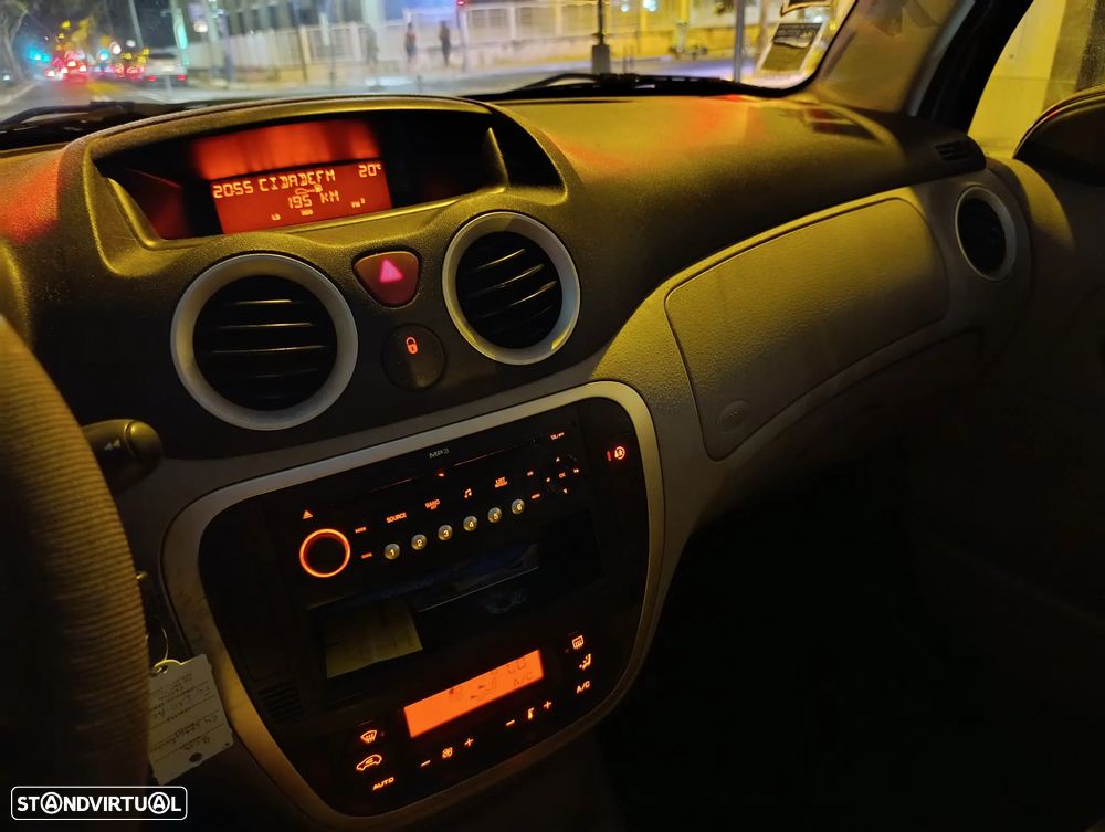 Citroën C3 1.4 HDi Exclusive - 10