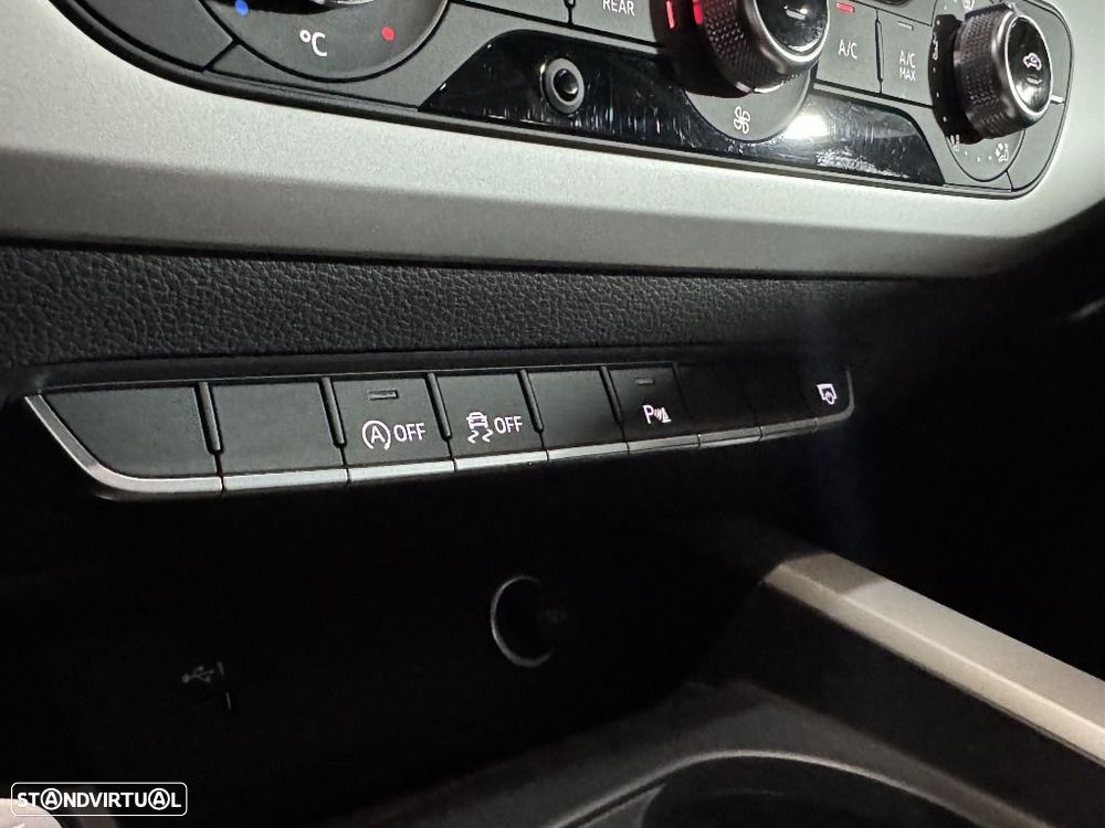 Audi A4 Avant 35 TDI Advanced S tronic - 16