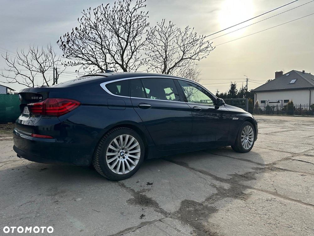 BMW Seria 5 530d xDrive - 1