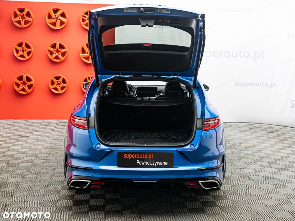 Kia ProCeed 1.6 T-GDI GT DCT - 31