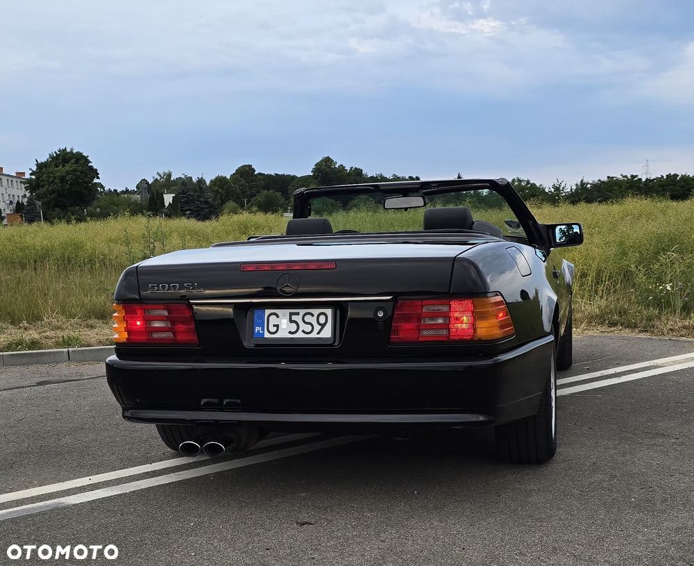 Mercedes-Benz SL - 10