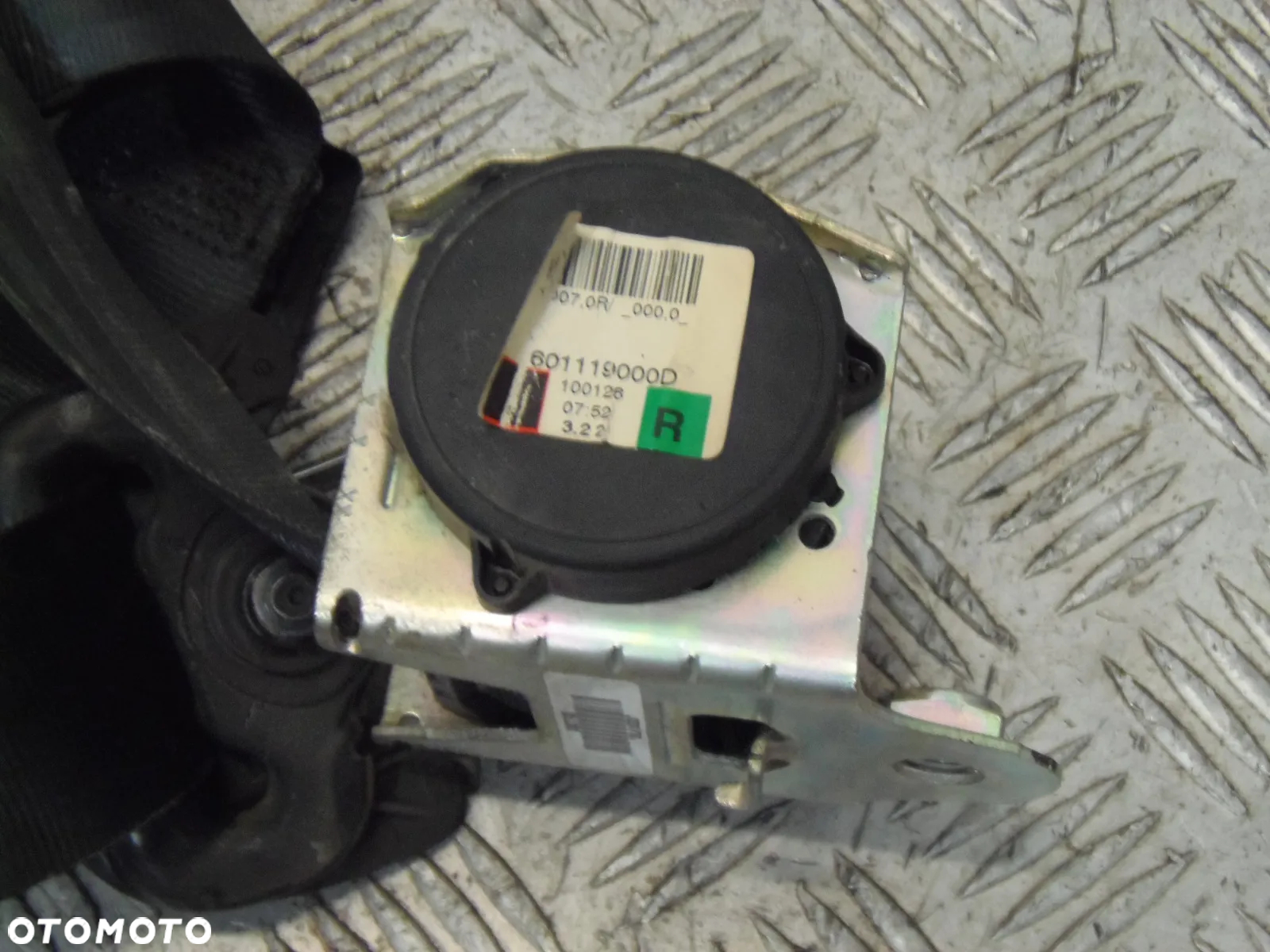PAS BEZPIECZEŃSTWA PRAWY PRZÓD RANGE ROVER SPORT L320 LIFT - 2