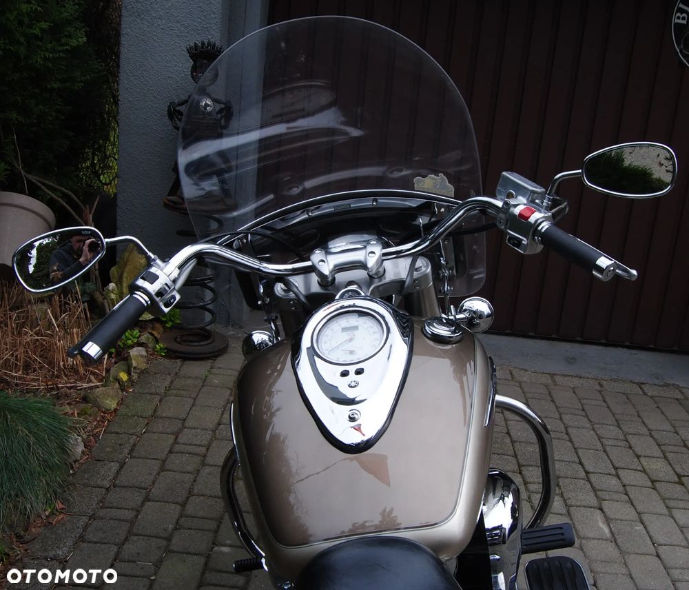 Yamaha Road Star - 16