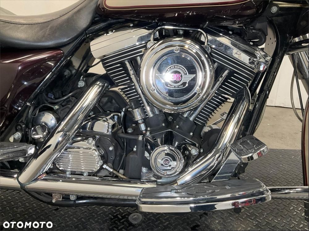 Harley-Davidson Touring Road Glide - 6