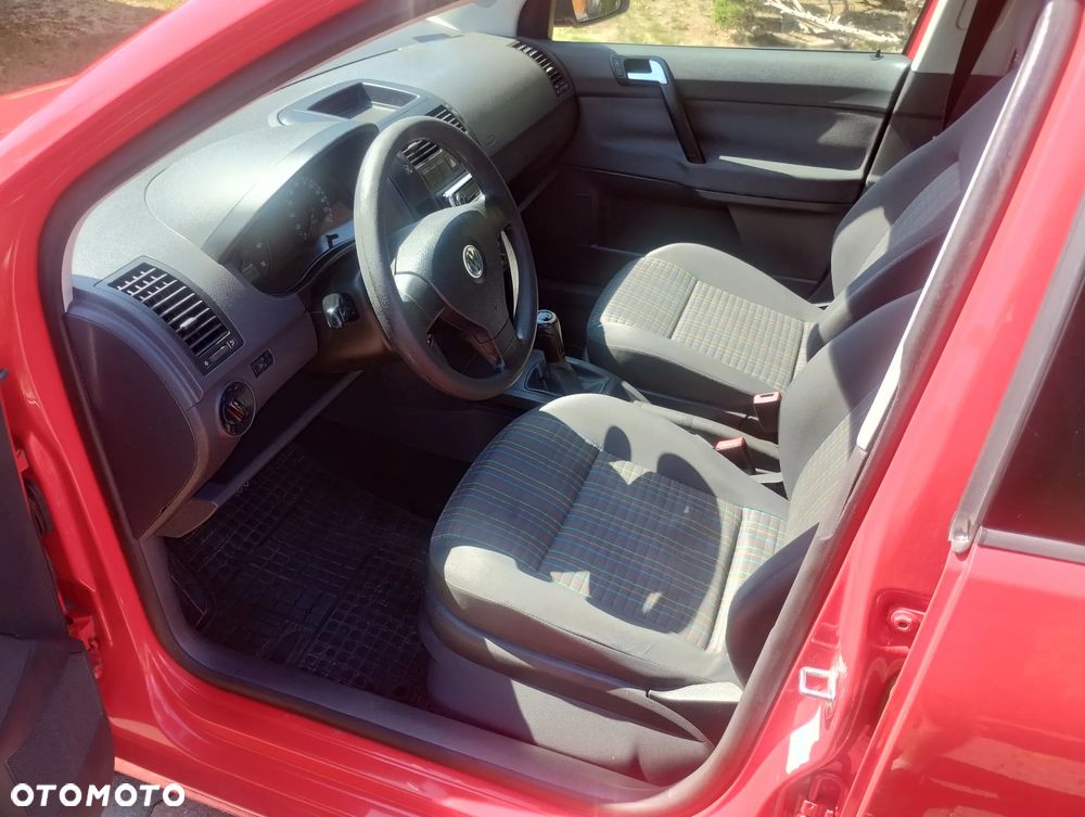 Volkswagen Polo - 6