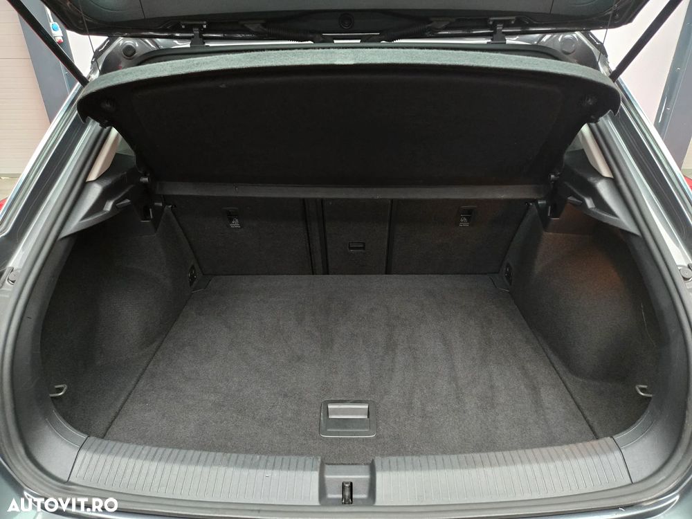 Volkswagen T-Roc 2.0 TSI 4Motion DSG Sport - 32