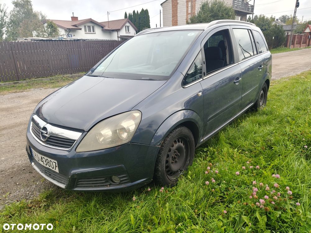Opel Zafira - 2