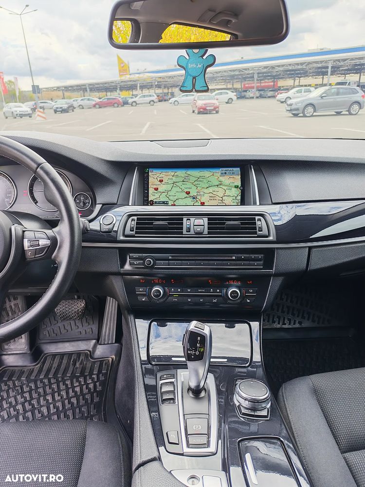 BMW Seria 5 525d Aut. - 16