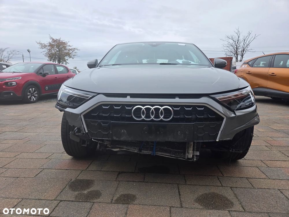 Audi A1 Sportback 30 TFSI S tronic S line - 3