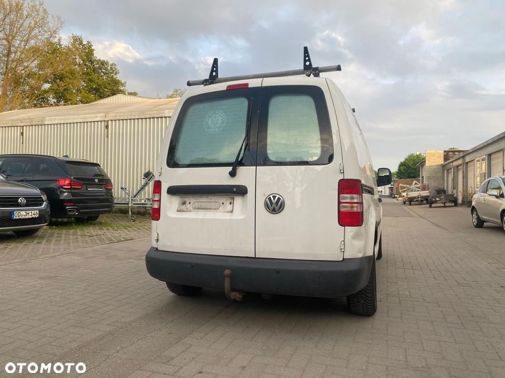 Volkswagen Caddy 1.6 (7-Si.) BMT Startline - 8
