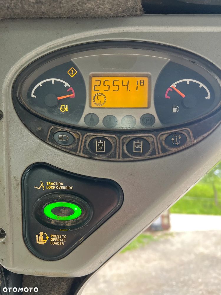 Bobcat T190 | Ładowarka Gąsienicowa BOBCAT T 190 | Joystick | Łyżka | Widły | Waga 3450kG | Miniładowarka | Stan Bardzo Dobry | CENA BRUTTO | - 20