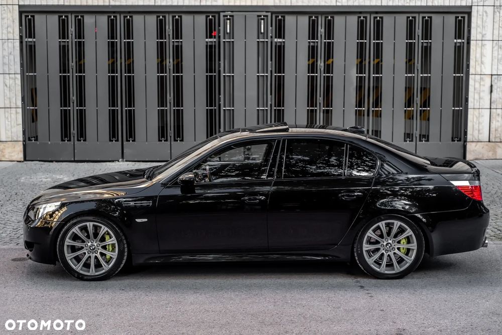 BMW M5 Standard - 28